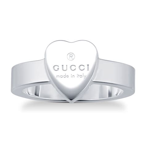 silver heart ring gucci